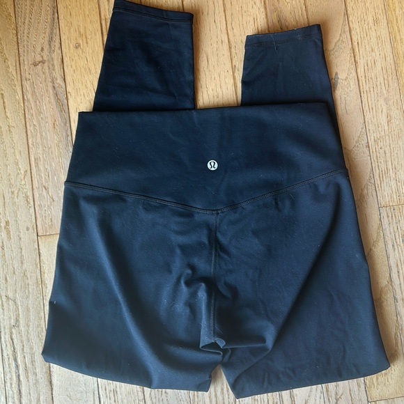NWOT Lululemon leggings. 🧘🏼‍♀️ - Picture 1 of 4